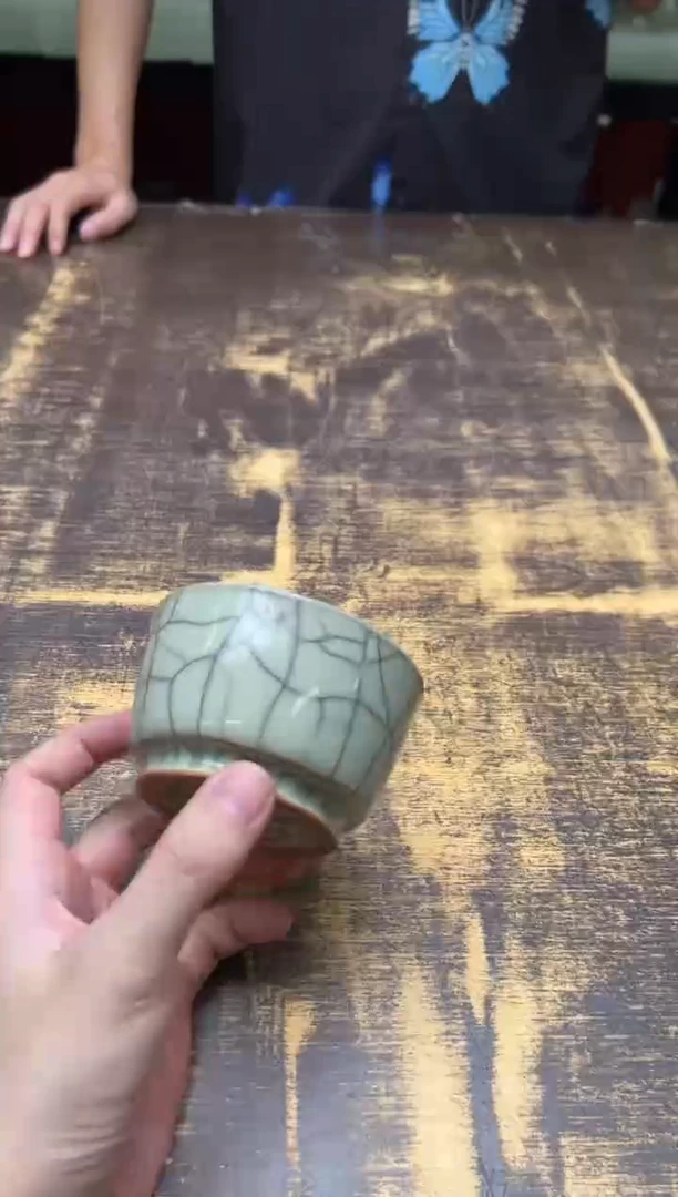 我***?（预售）廖建军 米黄金丝铁线宽口杯