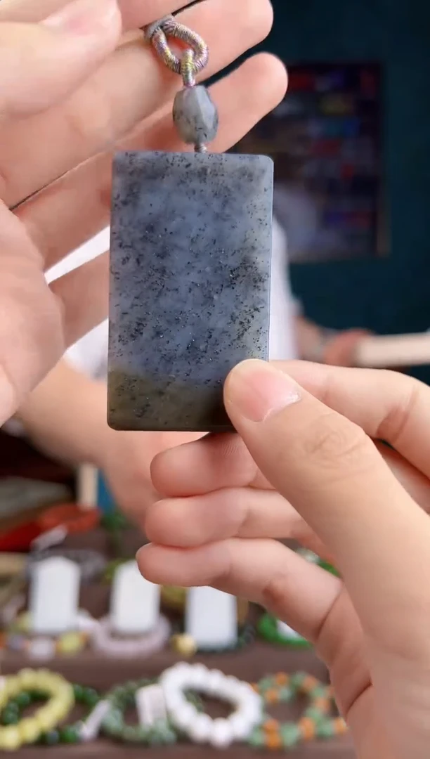 和田玉未镶嵌颈饰 多样性发货 拍一单发一个