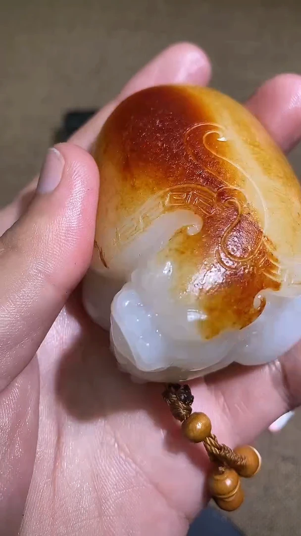 颈饰未镶嵌和田玉¥*9A7