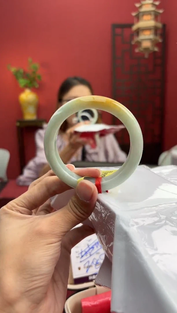 未镶嵌手镯翡翠翡翠手镯