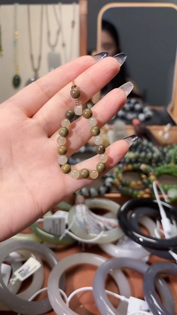 和田玉未镶嵌手机链1