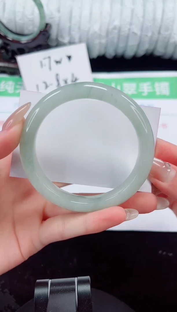 未镶嵌手镯石英质玉159-58/59