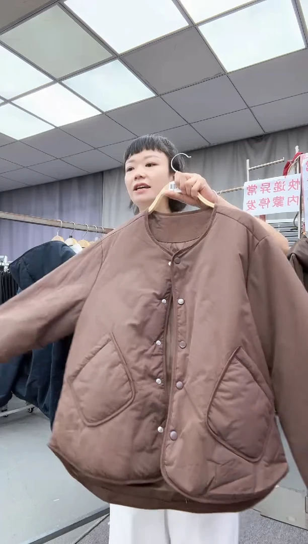 单 外套   大哥家漂亮衣服漂亮颜色