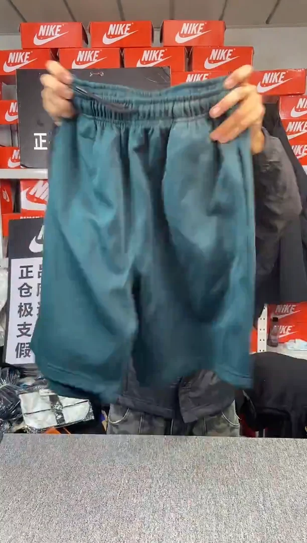 335编码 瑕疵直播间过款 尺码175 发两条同款短裤