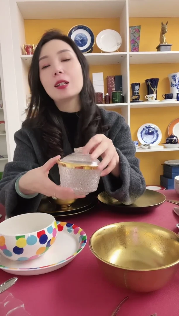 【闪购商品】日本精刻盖碗