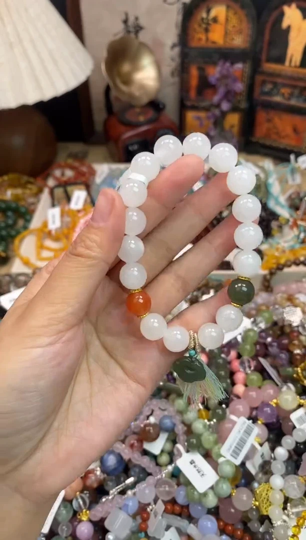 未镶嵌和田玉手饰246