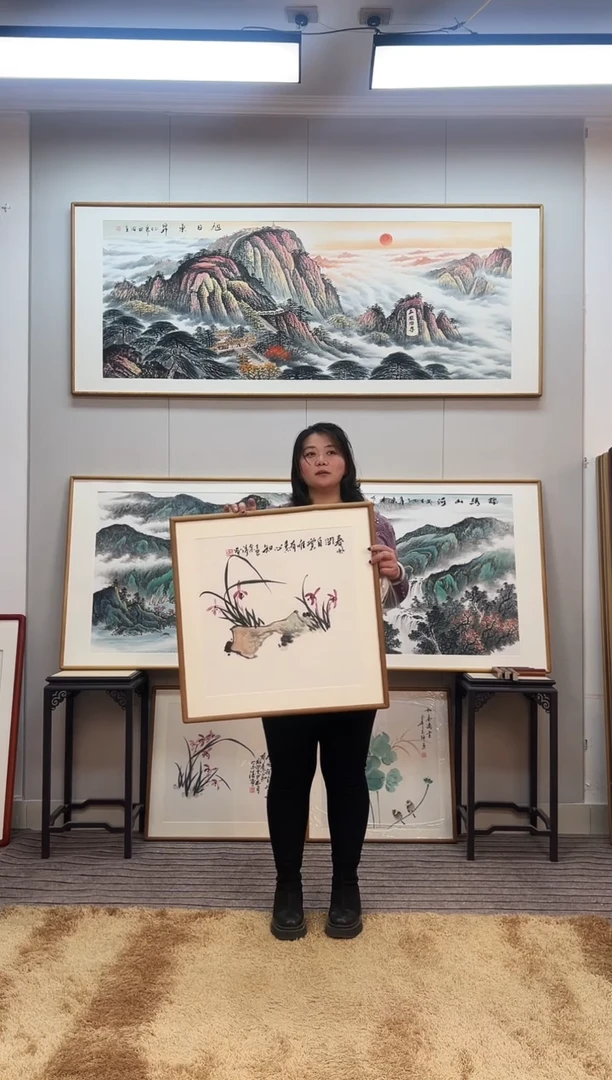 国画手绘兰花62*62尺寸