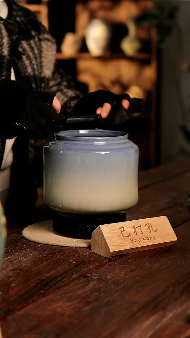 摆件5-167高23口14误差2已打孔