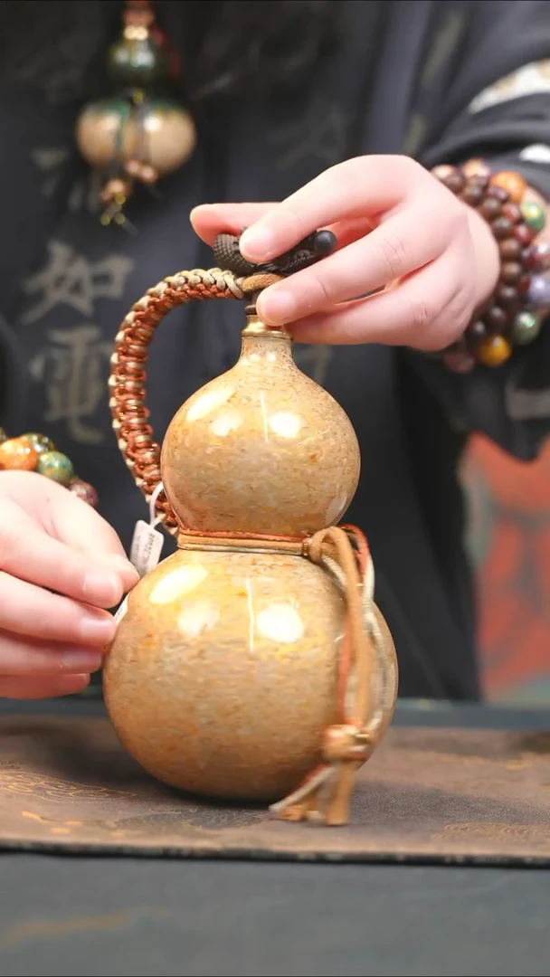 【闪购商品】YD154漆艺酒葫芦不包手串及旋转底座