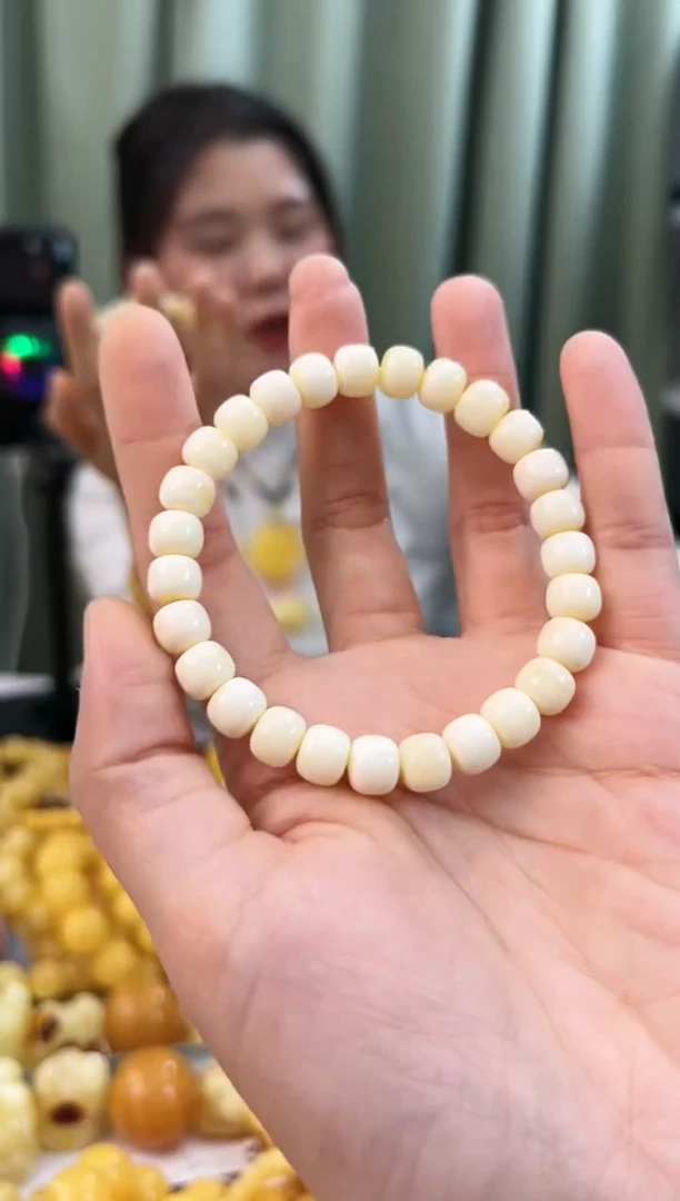 【闪购商品】蜜蜡手链未镶嵌蜜蜡手串