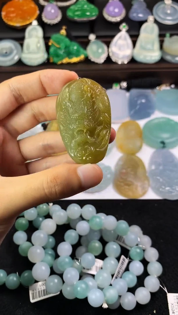 未镶嵌定制翡翠?****?S毛货不退不换