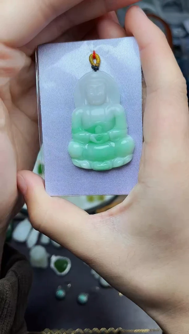 颈饰未镶嵌翡翠观音06