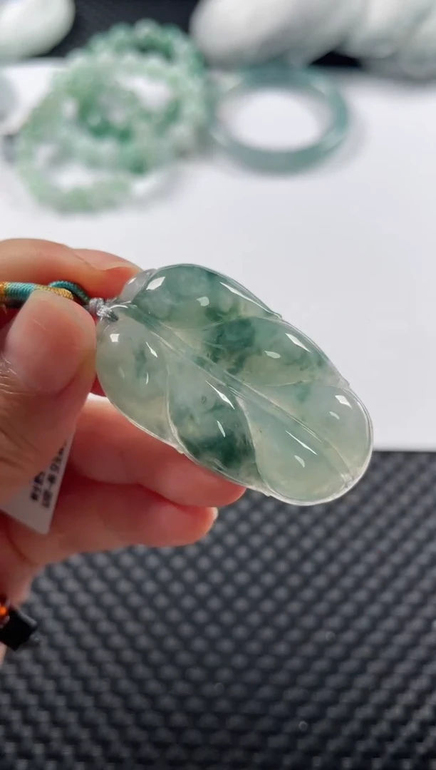 颈饰未镶嵌翡翠基地发货H 4373 叶子