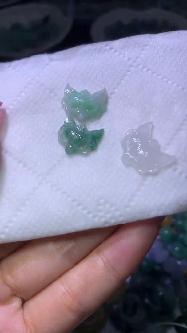 定制翡翠未镶嵌朱*姐MXX038555