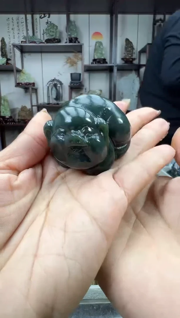 未镶嵌和田玉把件1