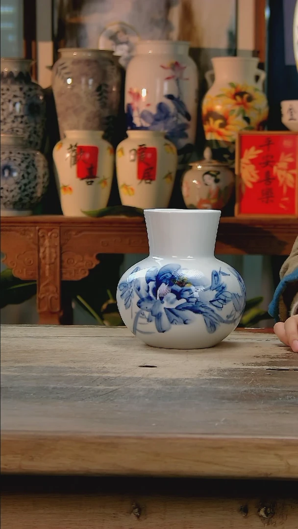 【闪购商品】瓷片景德镇纯手工釉下彩精品花瓶