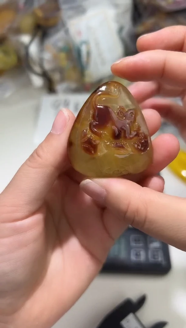 裸石琥珀未镶嵌琥珀蜜蜡吊坠