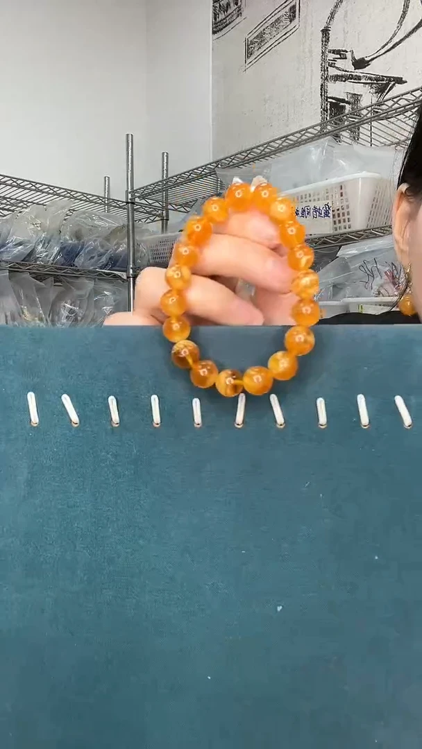 未镶嵌琥珀裸石A1231天然蜜蜡