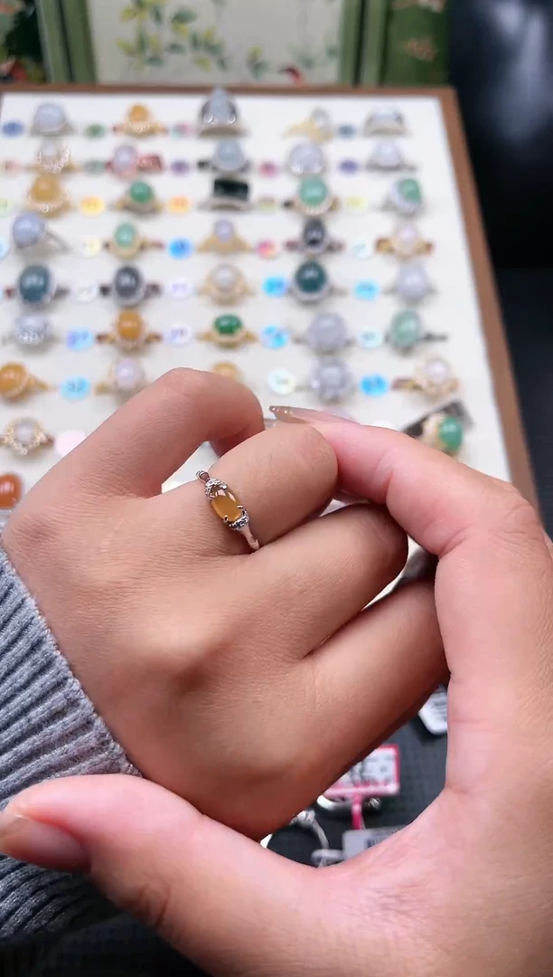 【闪购商品】翡翠戒指银S925镶嵌天然A货翡翠戒指