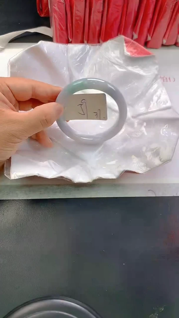 未镶嵌手镯翡翠31