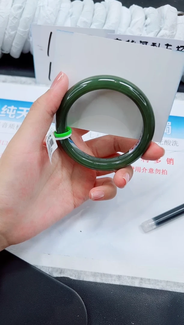 和田玉手镯未镶嵌HT83-59.2