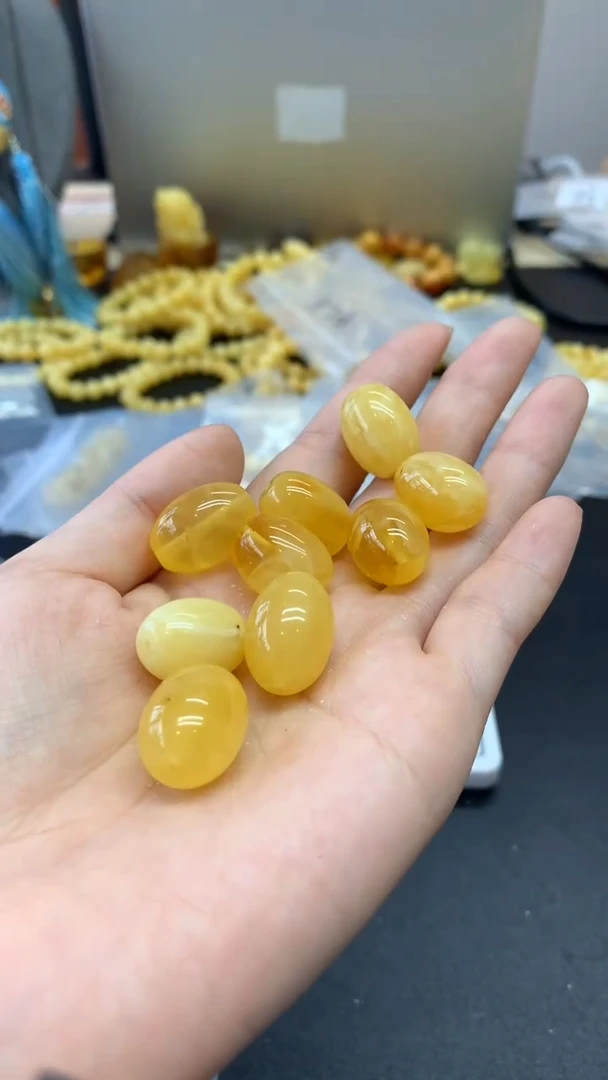 未镶嵌琥珀珠宝奇石1960多样性发其一默认有瑕