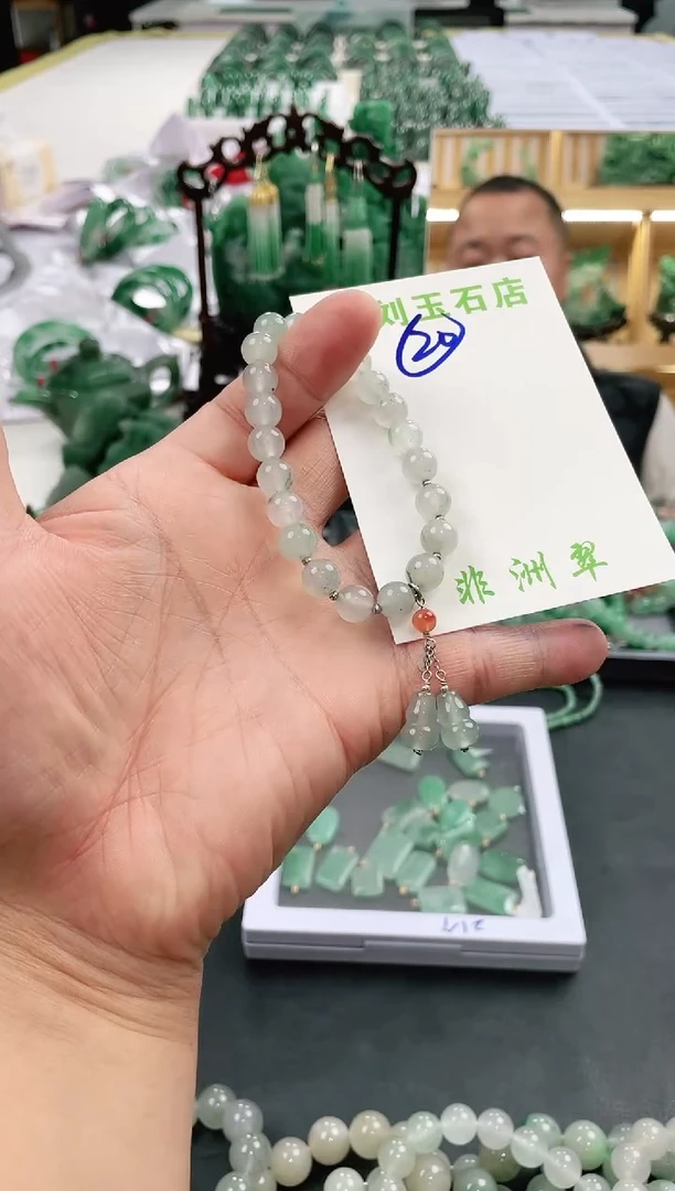 【闪购商品】石英质玉1未镶嵌高冰非洲翠