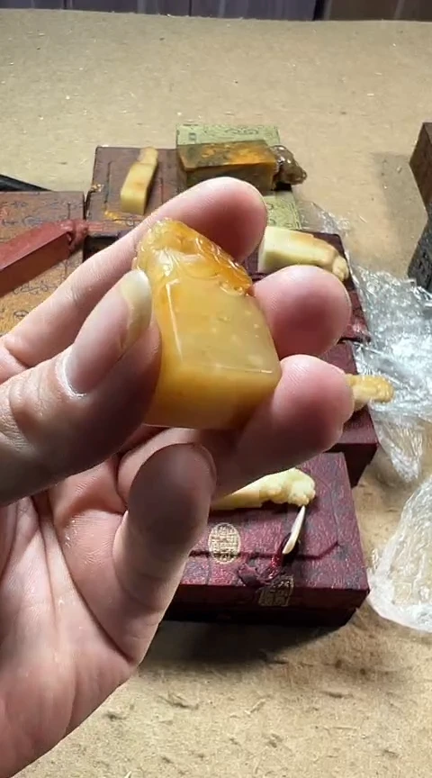 印章     桃花冻