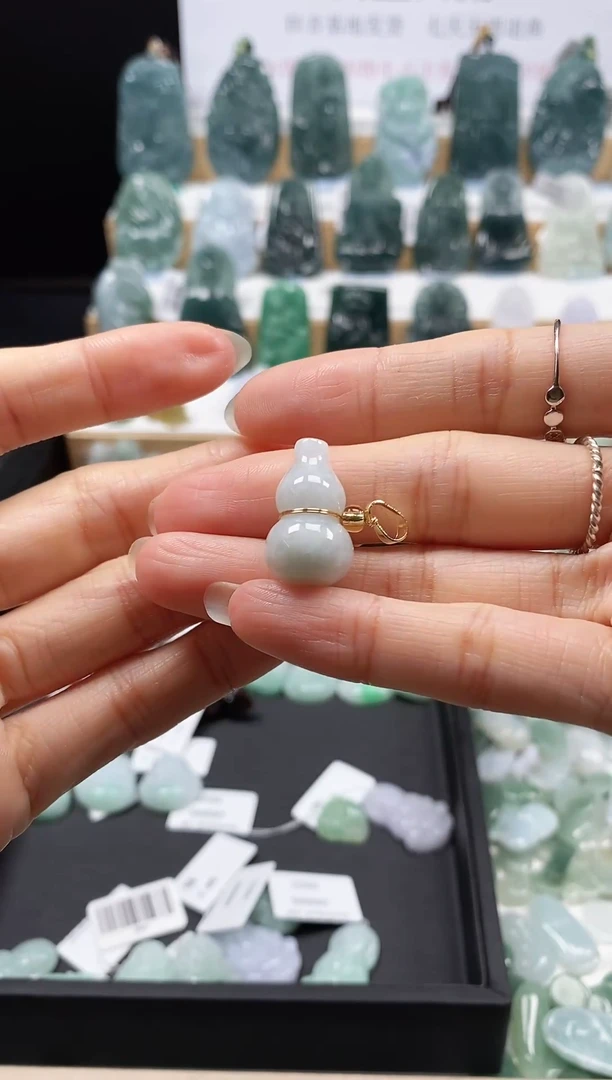 翡翠未镶嵌吊坠(不含链)吊坠123