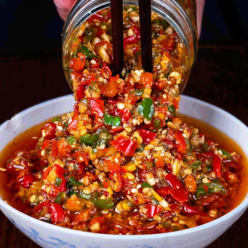 湘西农家茶油辣椒农家自制自卖拌粉拌面拌饭炒菜