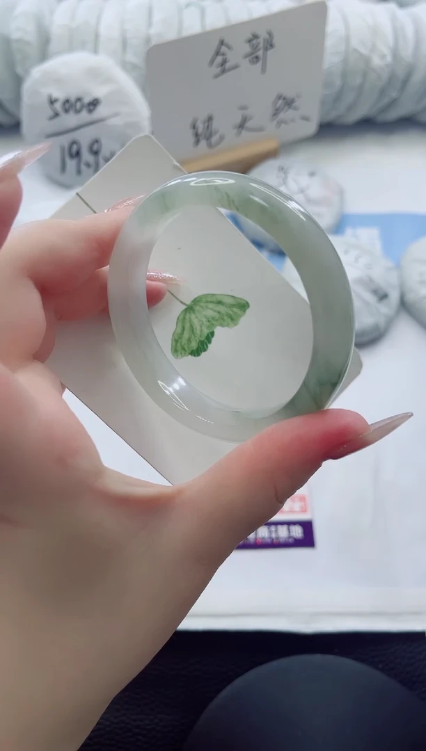 未镶嵌手镯石英质玉多样性发货C62