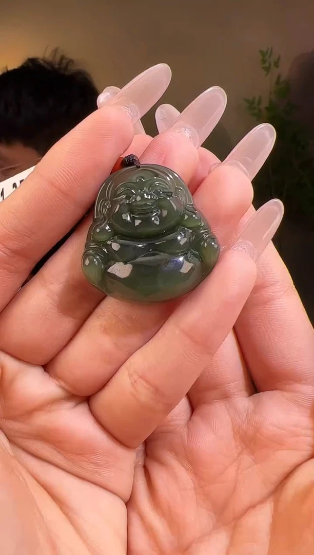 【闪购商品】和田玉颈饰未镶嵌佛公3534