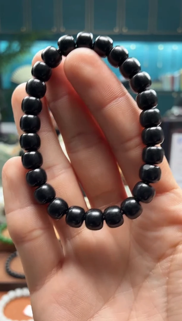 未镶嵌手串和田玉墨玉7*8