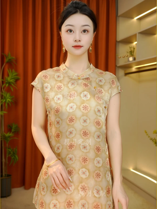 【烬雪】2026早春新款女装上衣T恤修身短袖立领新中式女装时尚