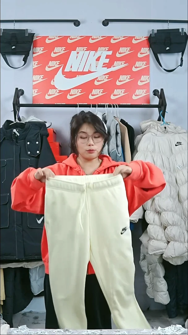 441闪购编码Nike/Jordan运动衣以直播间过款为准尺码s