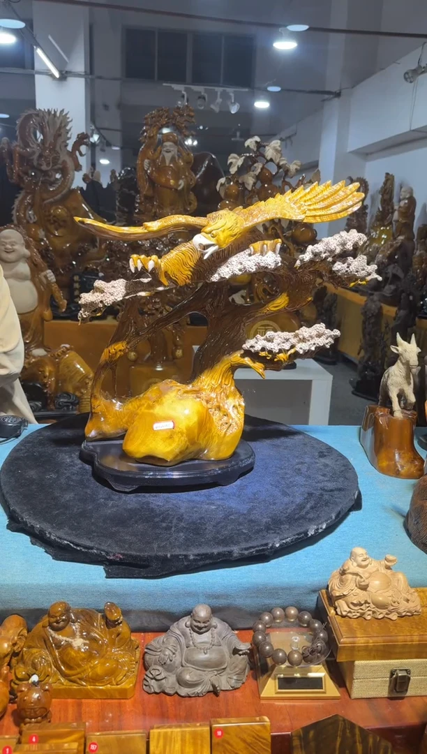 金丝楠大展宏图摆件