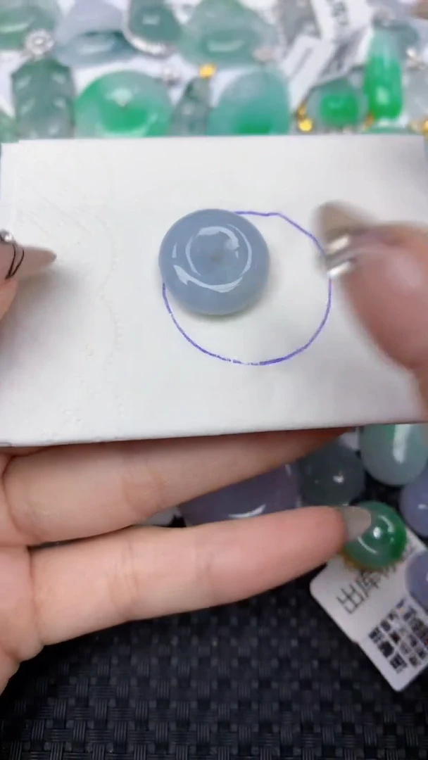 颈饰18K金镶嵌翡翠天然缅甸翡翠a货百元以上9元证书费自理