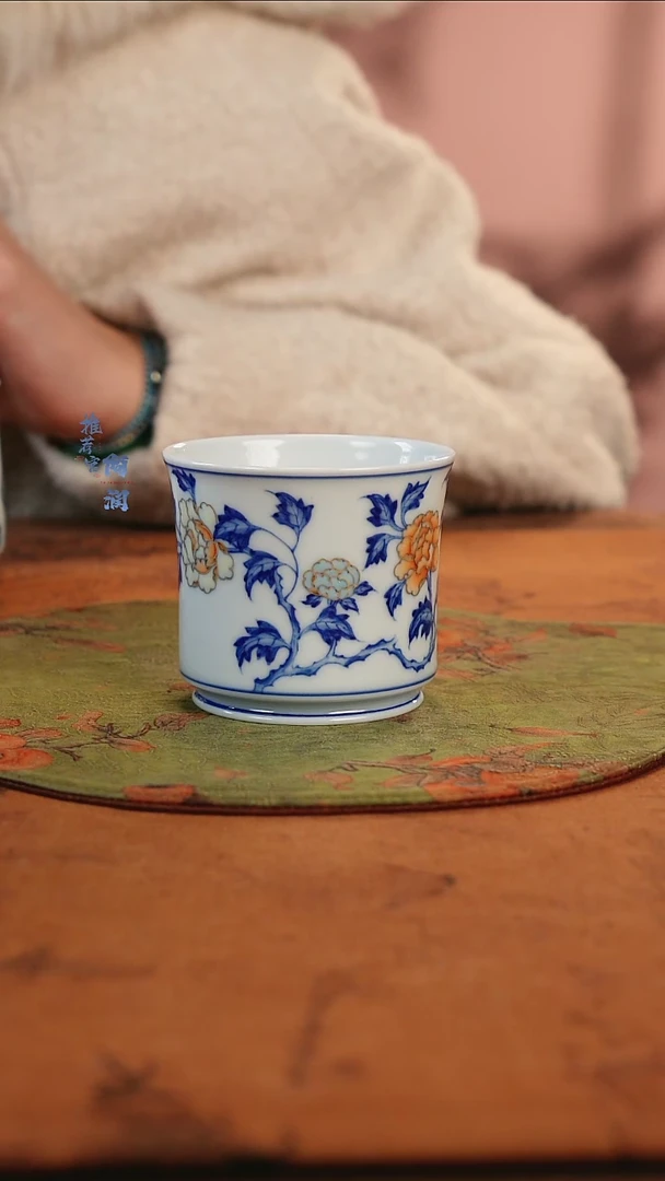 【闪购商品】玗琪轩柴窑斗彩牡丹直口杯