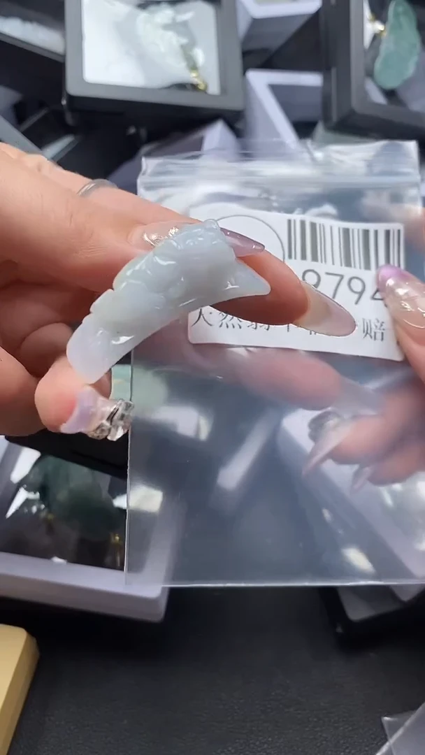 吊坠(不含链)未镶嵌翡翠9794