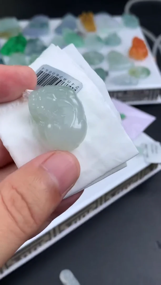 【闪购商品】定制翡翠未镶嵌翡翠