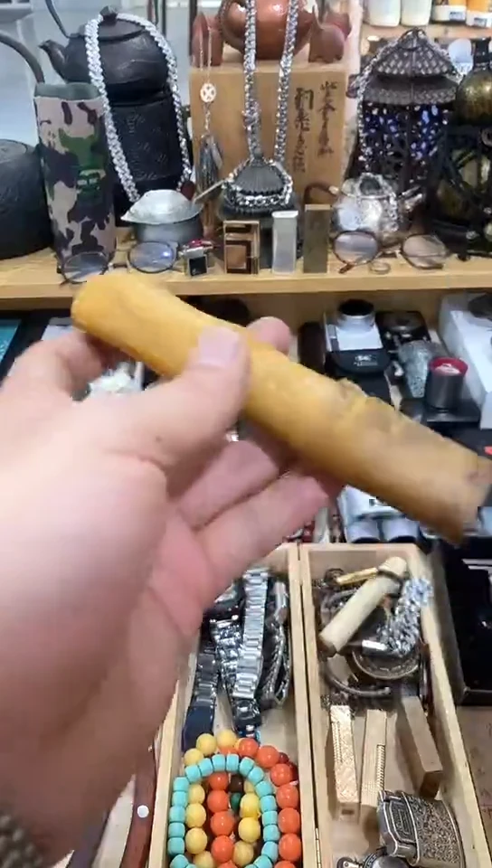 瓷片闪购商品  如图所示