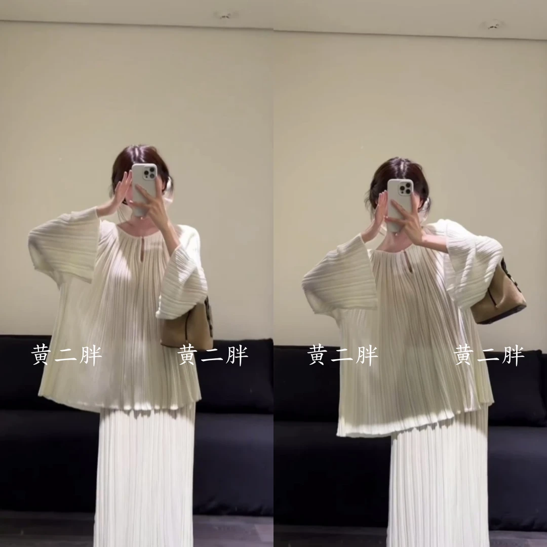 法式温柔风穿搭白色连衣裙套装女褶皱宽松舒适上衣搭配同款半身裙