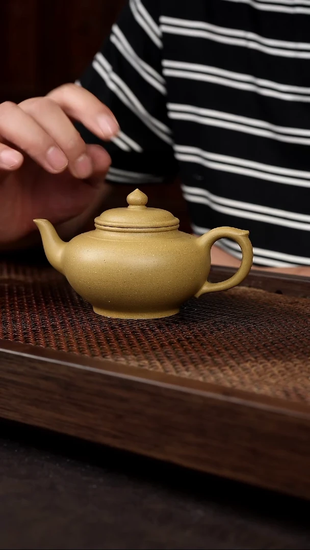 茶壶紫砂黄金段笑樱