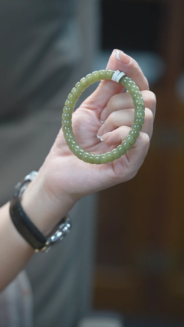 未镶嵌手串和田玉小药片