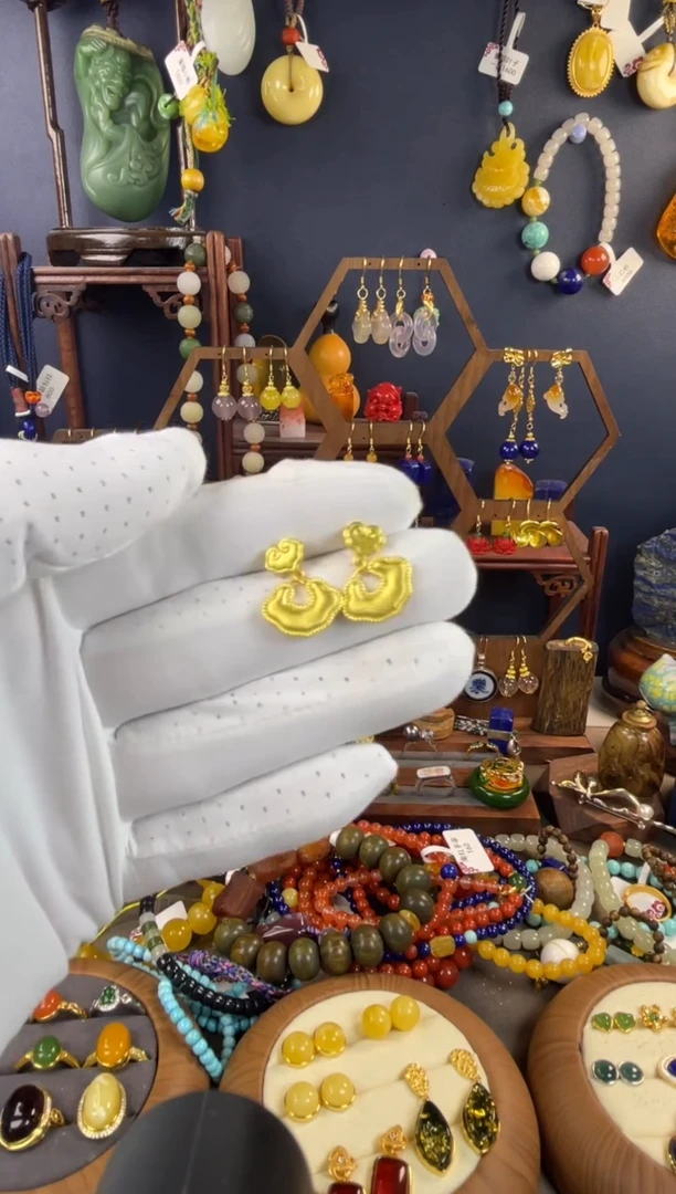 珐琅如意祥云拉丝耳钉