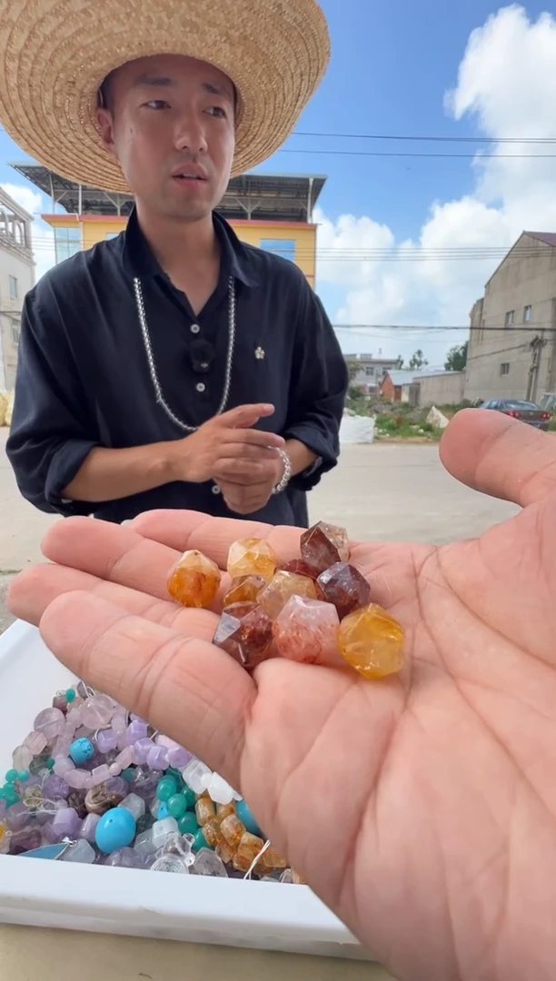 水晶手链未镶嵌天然红胶花随型11mm左右随机发一不售后