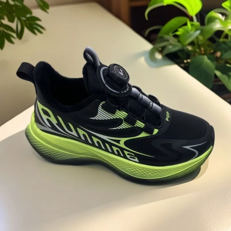 冬季新款男童耐磨运动鞋运动风防滑减震学院风秋季透气52161