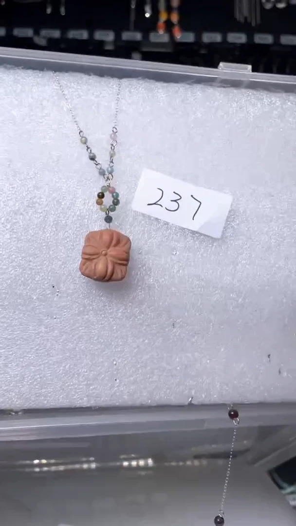 紫晶耳饰银S925镶嵌喜欢拍