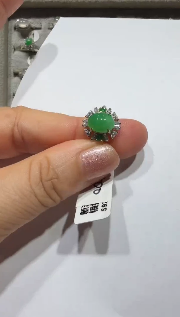 银S925镶嵌戒指翡翠缅甸A货翡翠戒指
