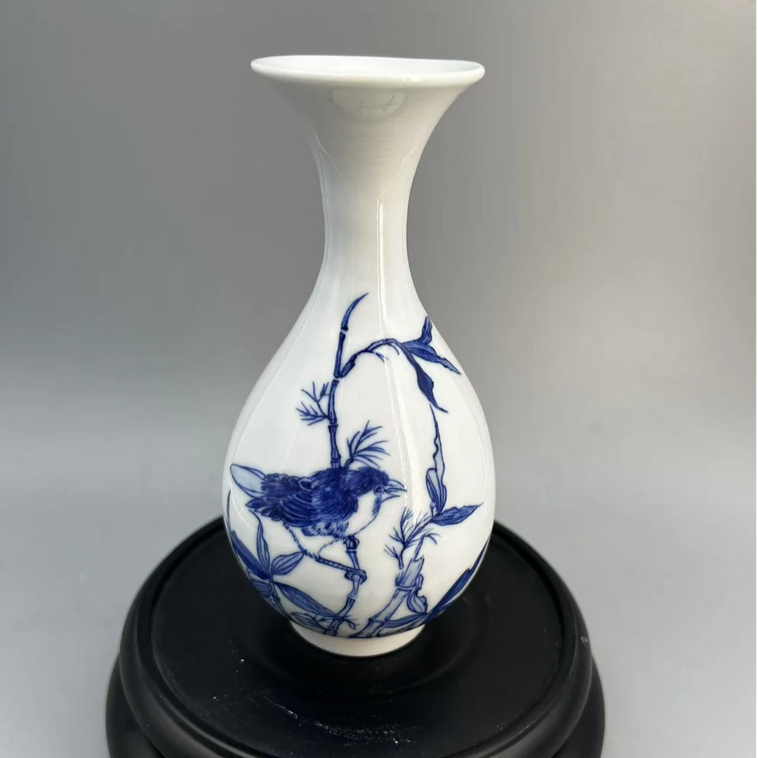 景德镇官方甄选  十大瓷厂博物馆 翠鸟（竹子）青花玉壶春